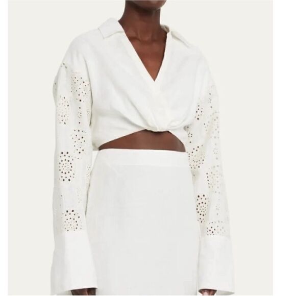 A.L.C. "Mason" front twist linen top featuring eyelet detailed sleeves-X1 - Picture 2 of 10